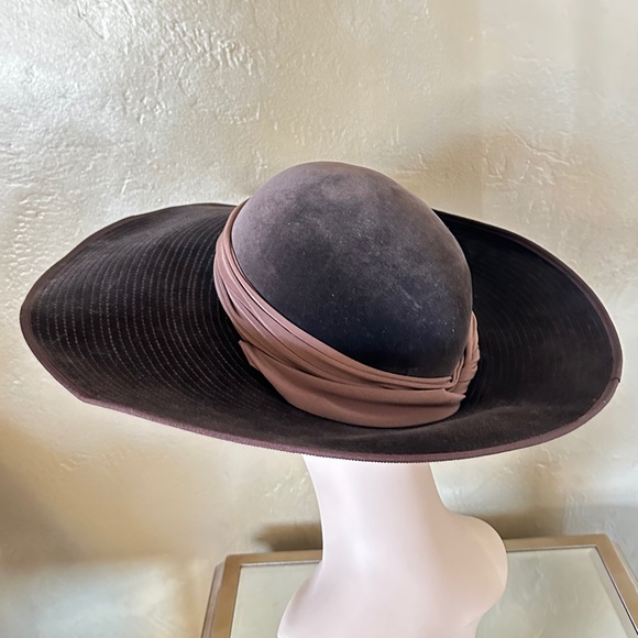 SENSATIONAL DESIGNER 1950s\' EGGPLANT COLOR VELOUR + TOPSTITCHED WIDE BRIM HAT main image 7